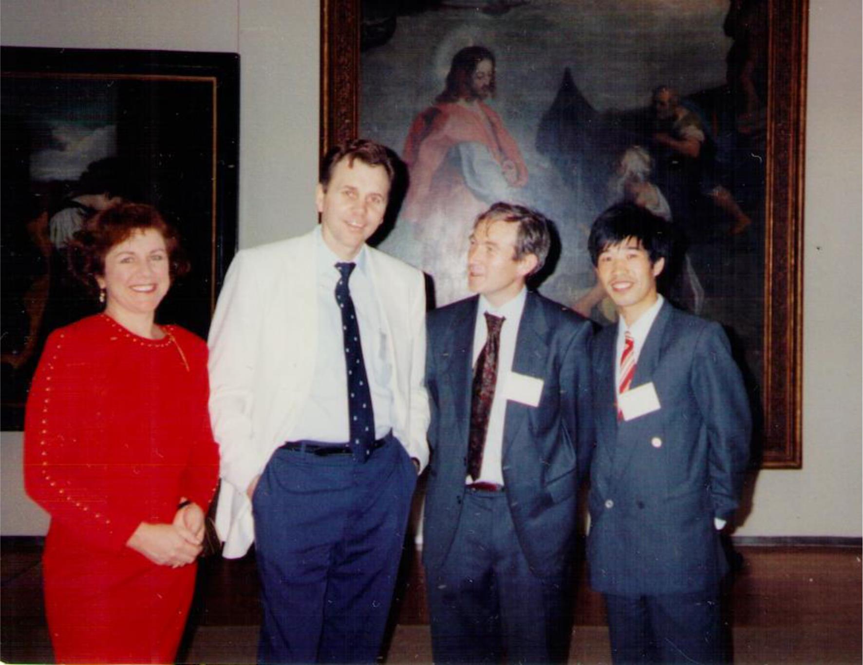 1993年，我和O’Morain教授（右二）与Barry Marshall和他夫人的合影。